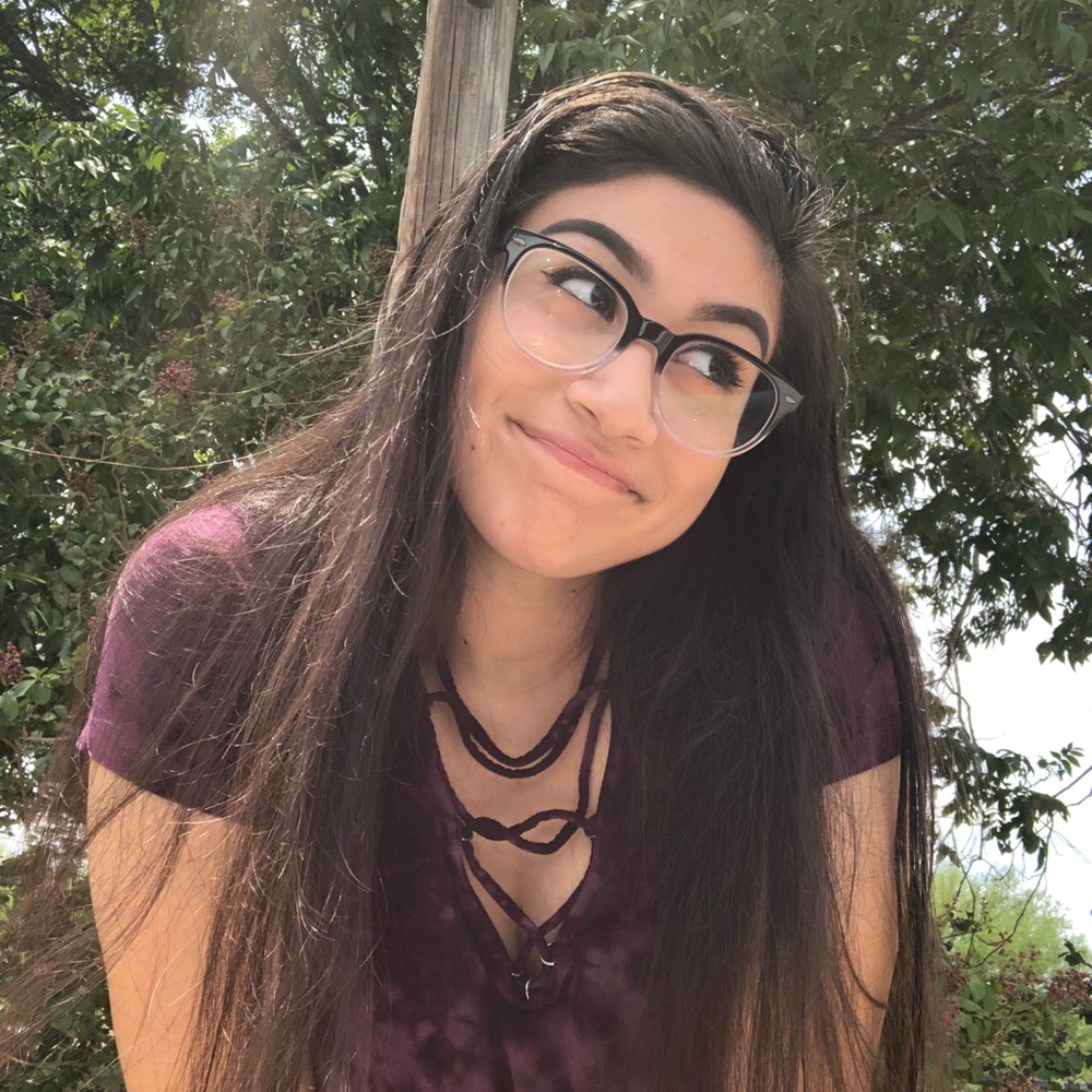 Meet your Posher, Daci